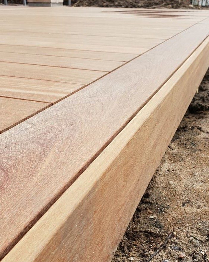 A thermally modified board close up: the edge and the face